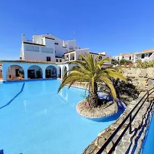 https://right-by-the-pool-area-in-capistrano-village.1costadelsol.com